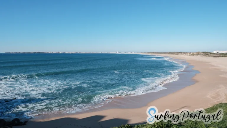 Panoramic view of the bay where Consolação surf spot is located