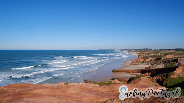 Panoramic view of Praia da Almagreira surf spot